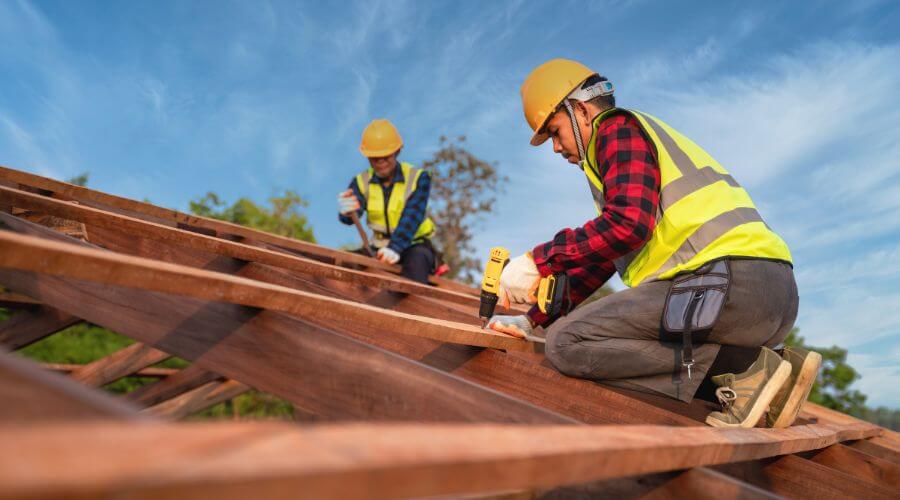 Professional gutter cleaning in North Georgetown, OH